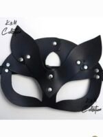 mask + whip – Image 3